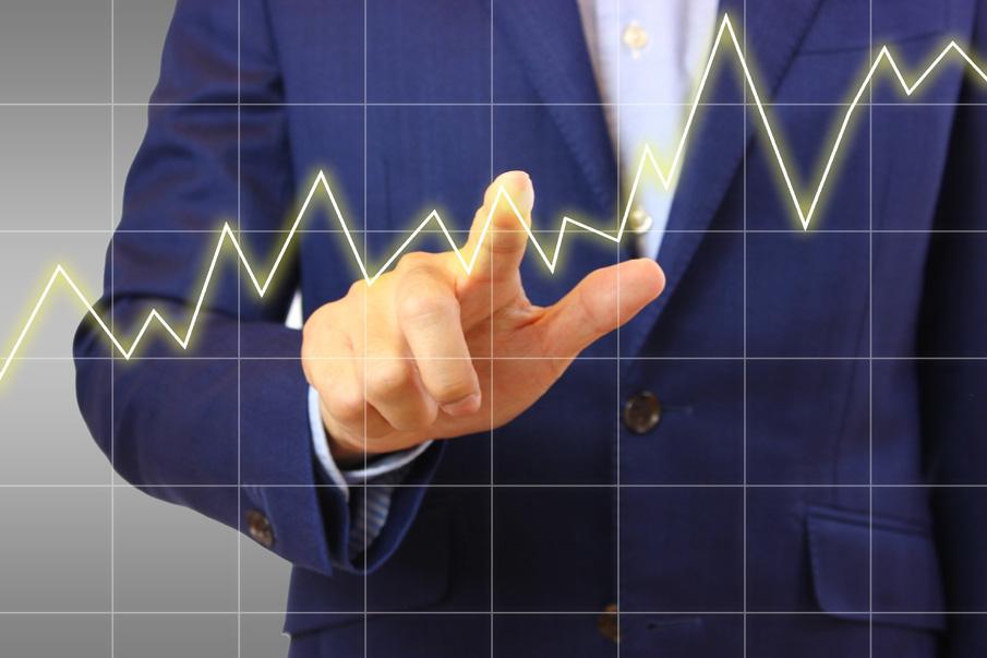 CRMとは？　～基本的な意味から実践的な成功事例まで～営業力を押し上げる顧客関係管理のリアルな活用法